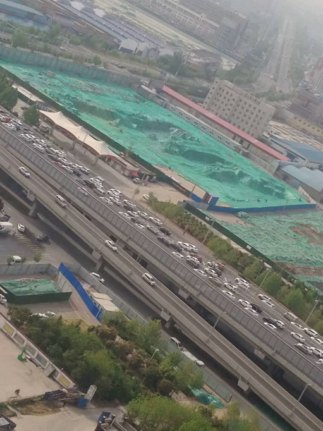 俯瞰鄭州工地 發現綠化無紡布了嗎？